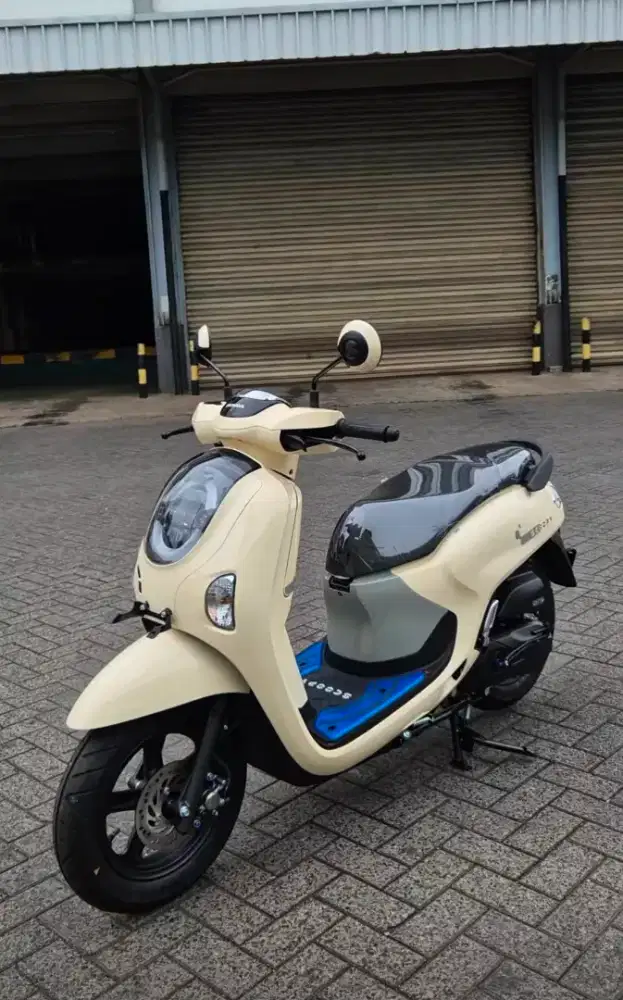 HONDA SCOOPY FASHION