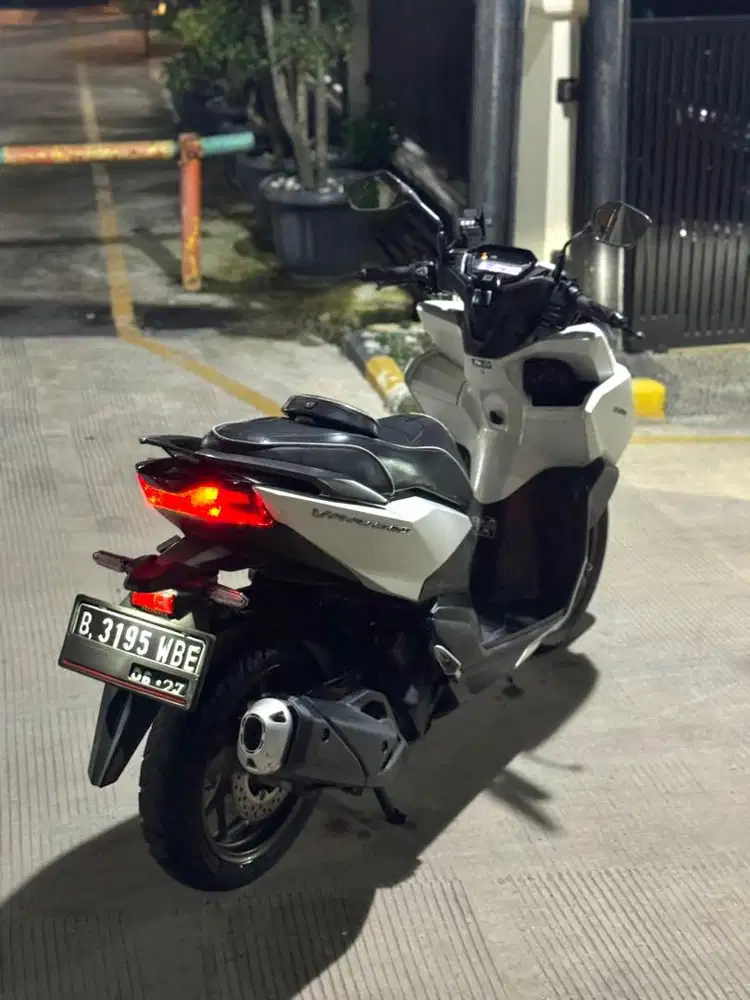 Honda Vario 160 ABS TAX ON