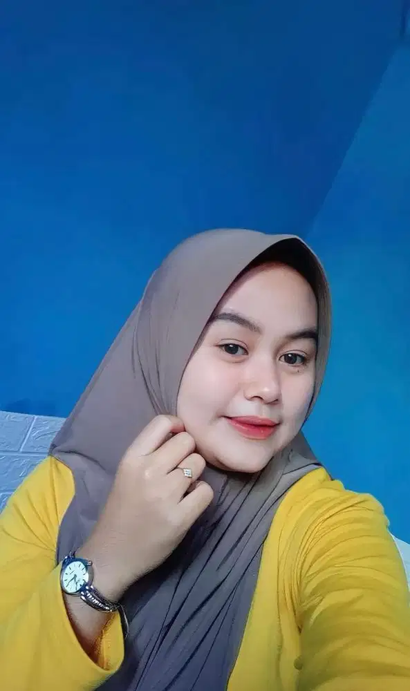 cari kerja yang ada tempat tinggal atau mes