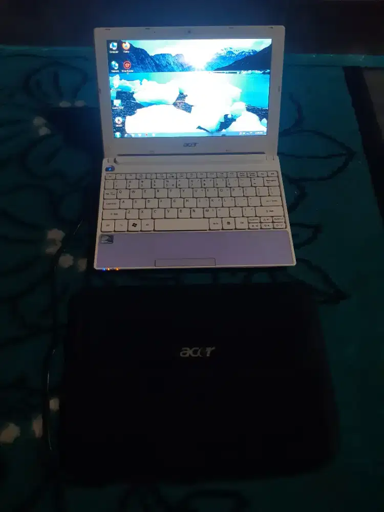 Notebook acer aspire one happy