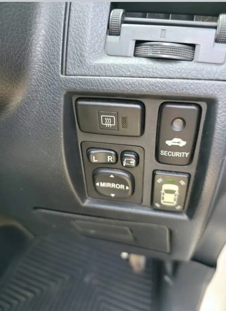 Toyota Rush 2016 Bensin