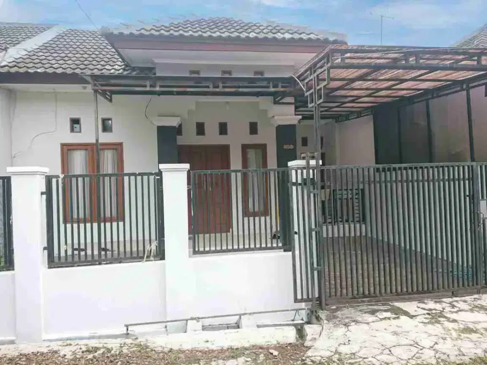 RUMAH DI CIBEUREUM KOTA SUKABUMI