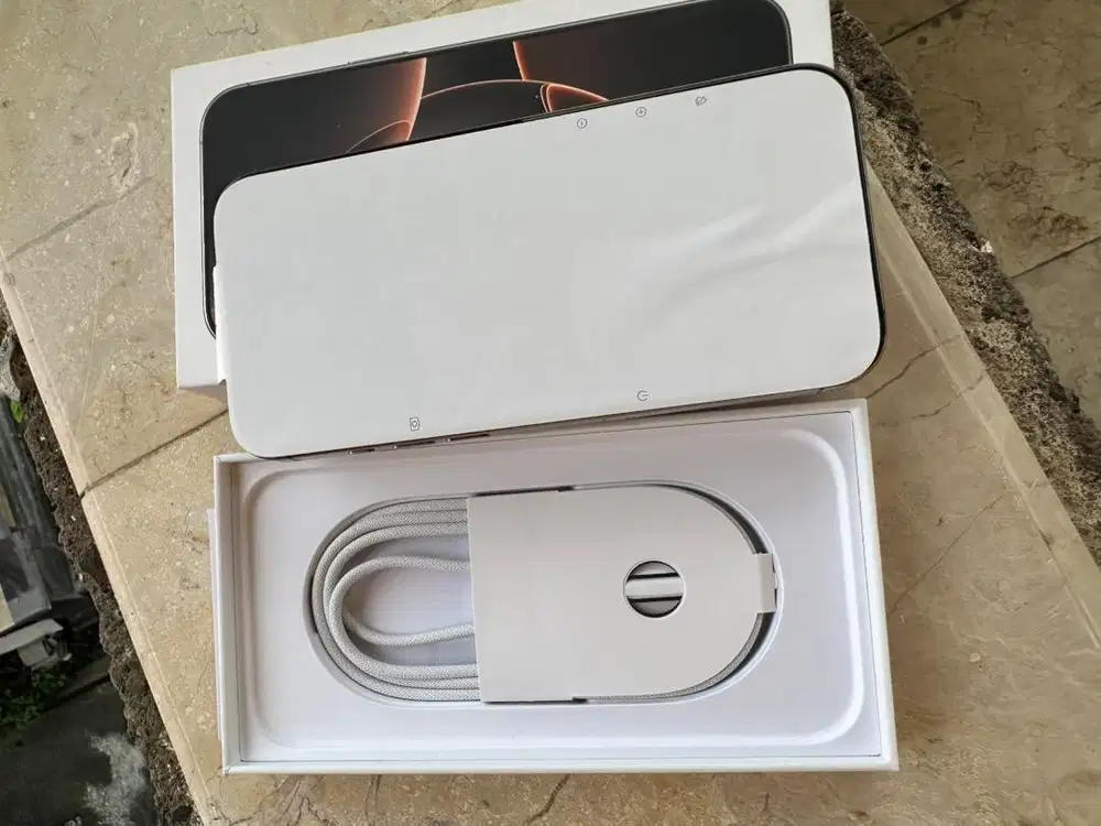 Iphone 16 Promax 1Tb Desert Titanium