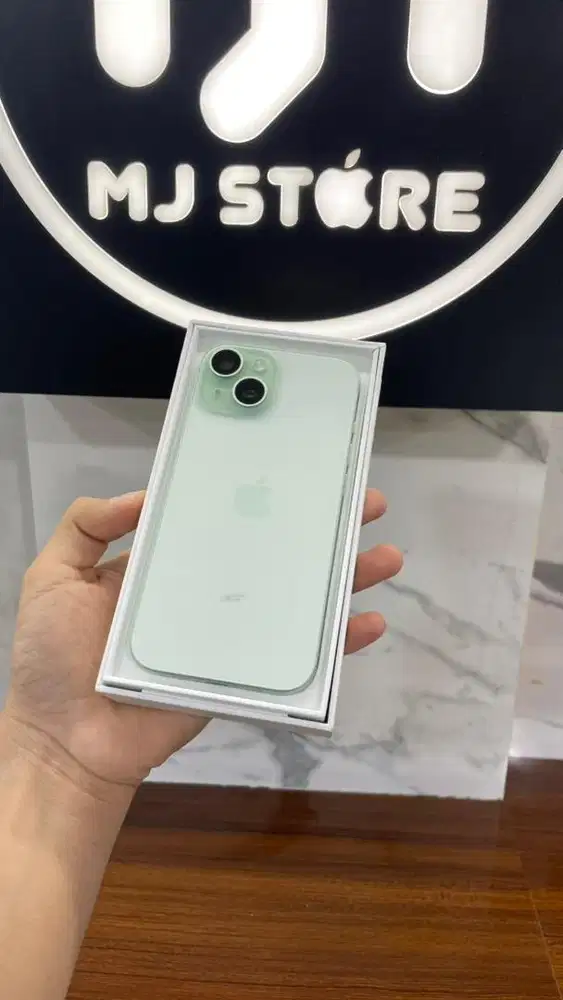iPhone 15 128 gb iBox super like new