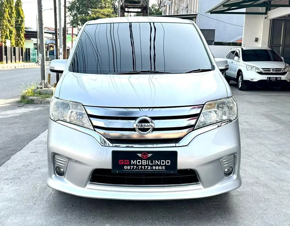 Nissan Serena 2.0 HWS Automatic Th 2013