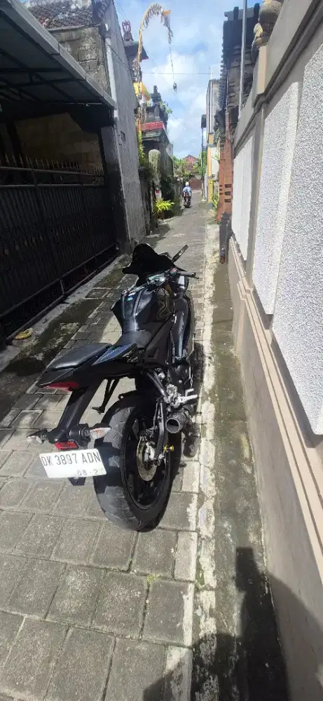 Jual motor r15 v4 tahun 2022