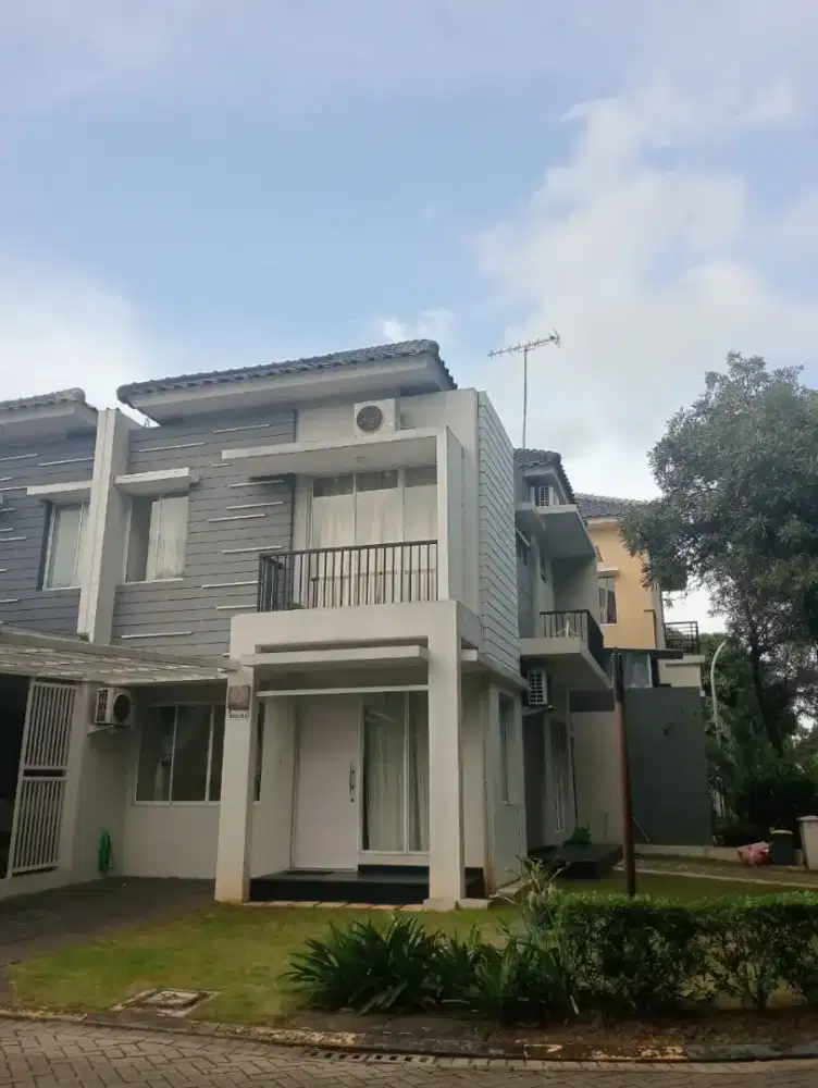 Disewakan Rumah 2 Lantai Di Cluster Grand Galaxy City, Bekasi Selatan
