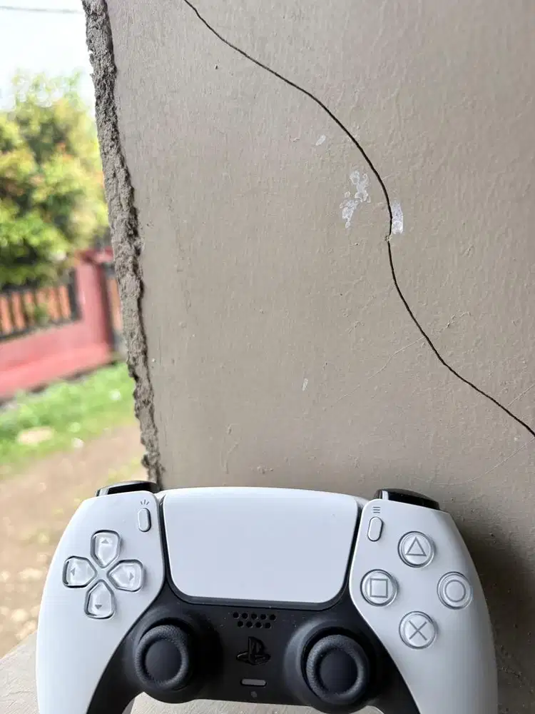 Stik PS5 White Original Mesin Sony Indonesia