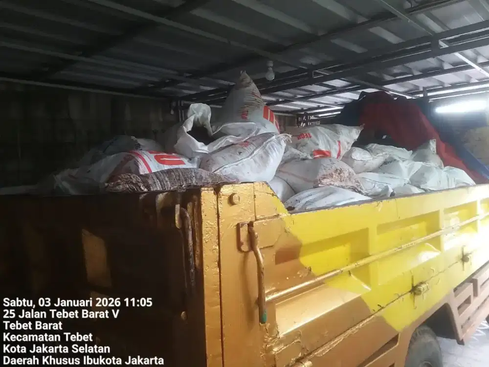 Jasa angkut puing dan buang sampah proyek