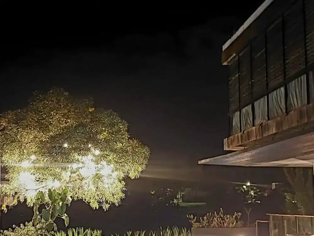 Rumah Mewah 2 Lantai di Tatar Rambut Kasih Kota Baru Parahyangan