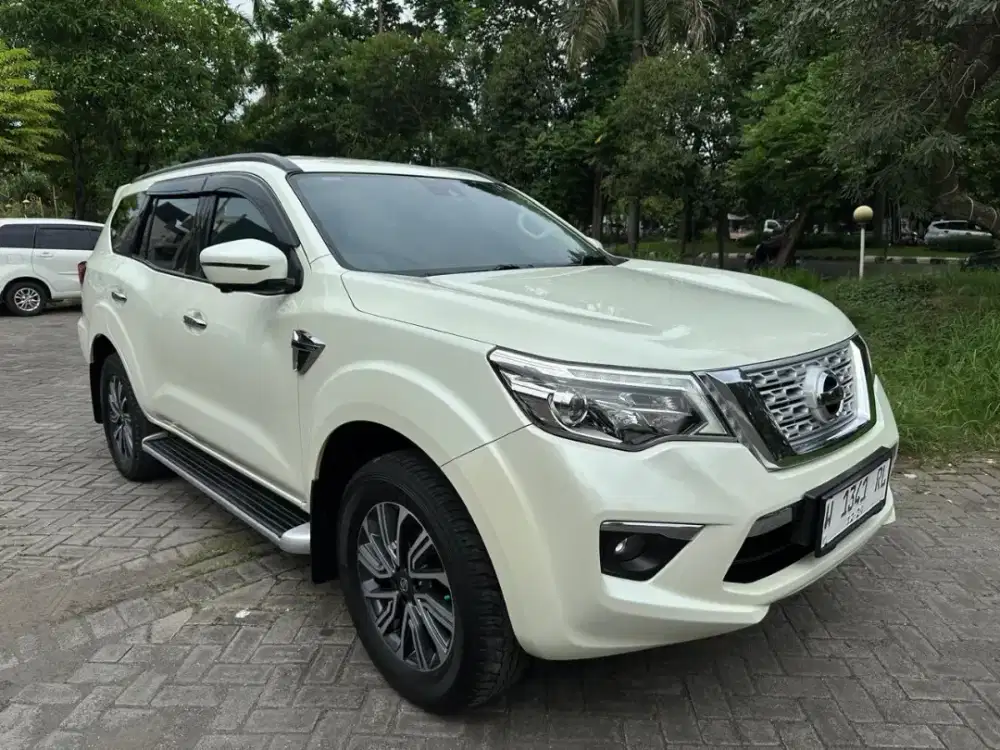 Nissan Terra VL AT PMK 2019 Original Cat Istimewa