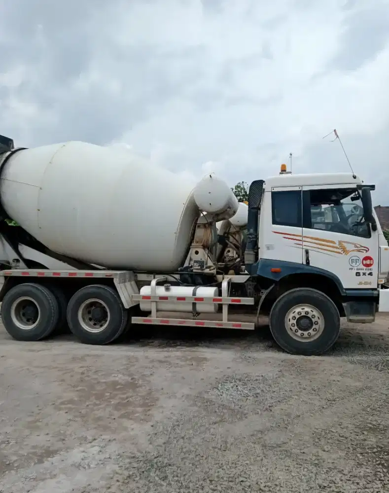 TRUK MIXER FAW FD 280 MT Tahun 2022