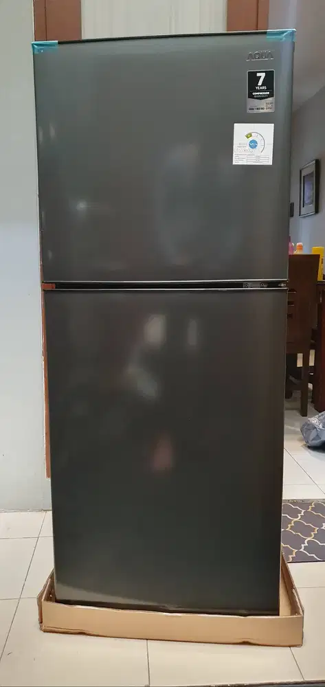 LEMARI ES AQUA AQR Type D251