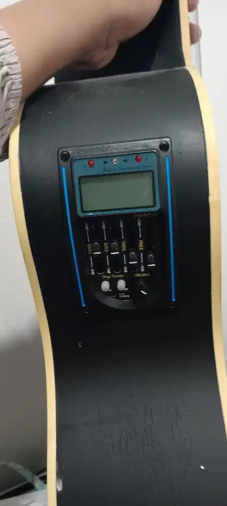 Gitar Akustik Elektrik