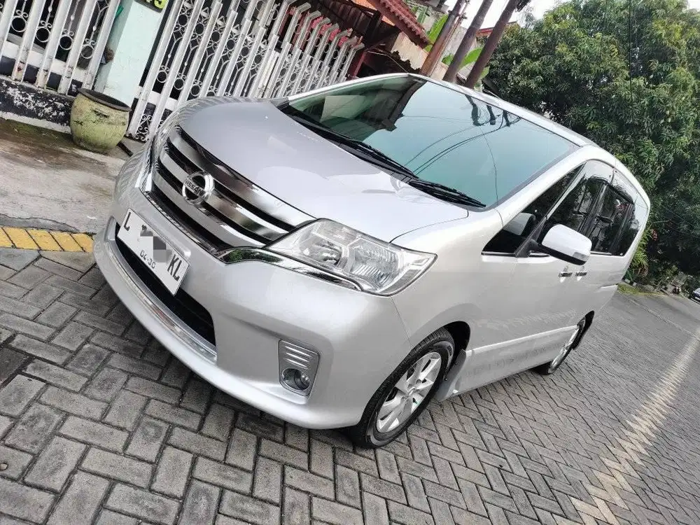 Nissan Serena HWS Star 2.0 Bnsin Matic/At 2014 Kondisi Super Istimewa