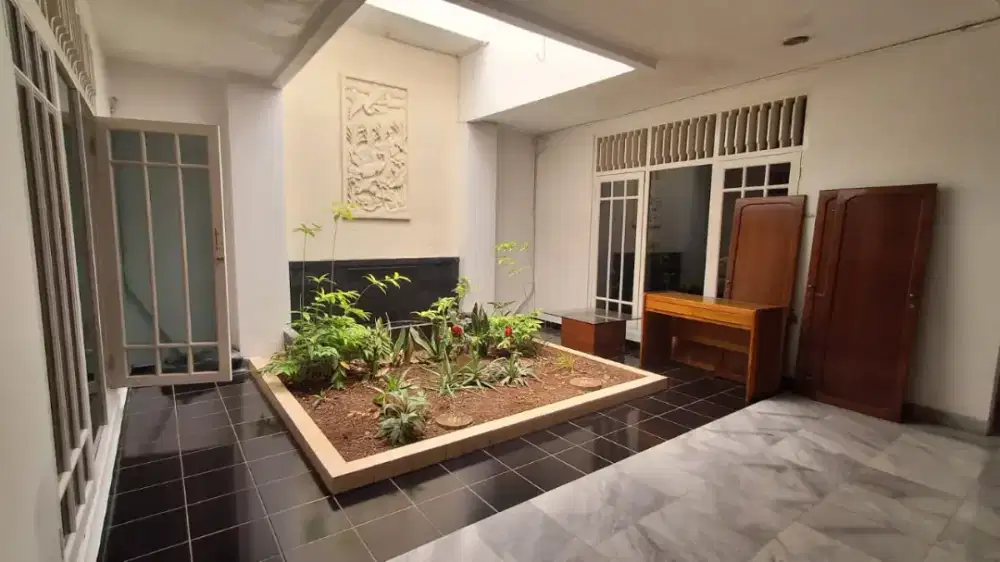 Sewa Rumah fully furnished pondok indah jakarta selatan