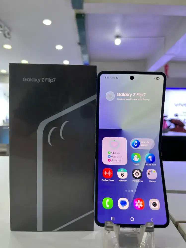 Samsung Zflip 7 Rom 512gb Bisa Kredit pakai FIF/SPEKTRA FREE DP