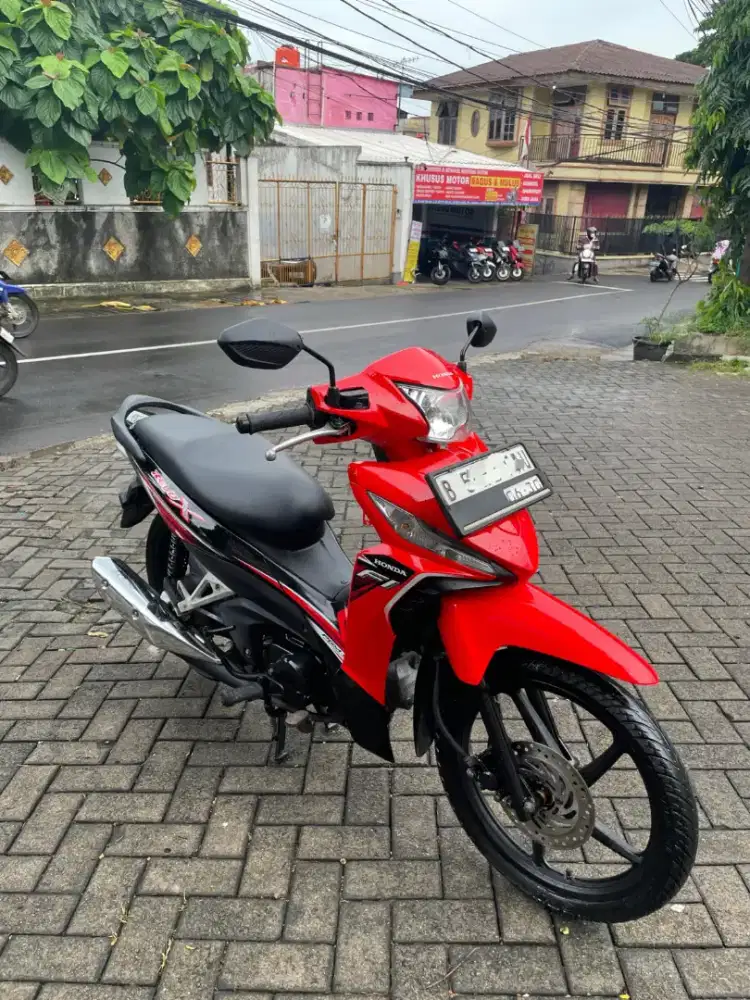 REVO X DIJUAL MURAH CASH ONLY KONDISI MULUS