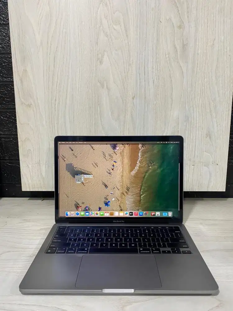 Macbook Pro M1 2020 13inc RAM 16gb SSD 512gb