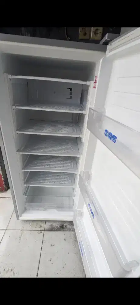 Jual bu freezer kulkas ukuran 6 rak normal no minus