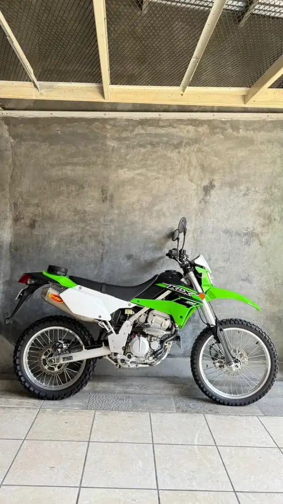 Kawasaki KLX 250 2009 LOW KM