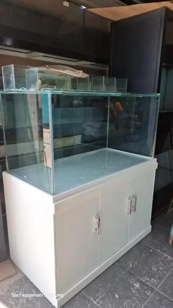 Aquarium kabinet 120x60x60 10mm mulus