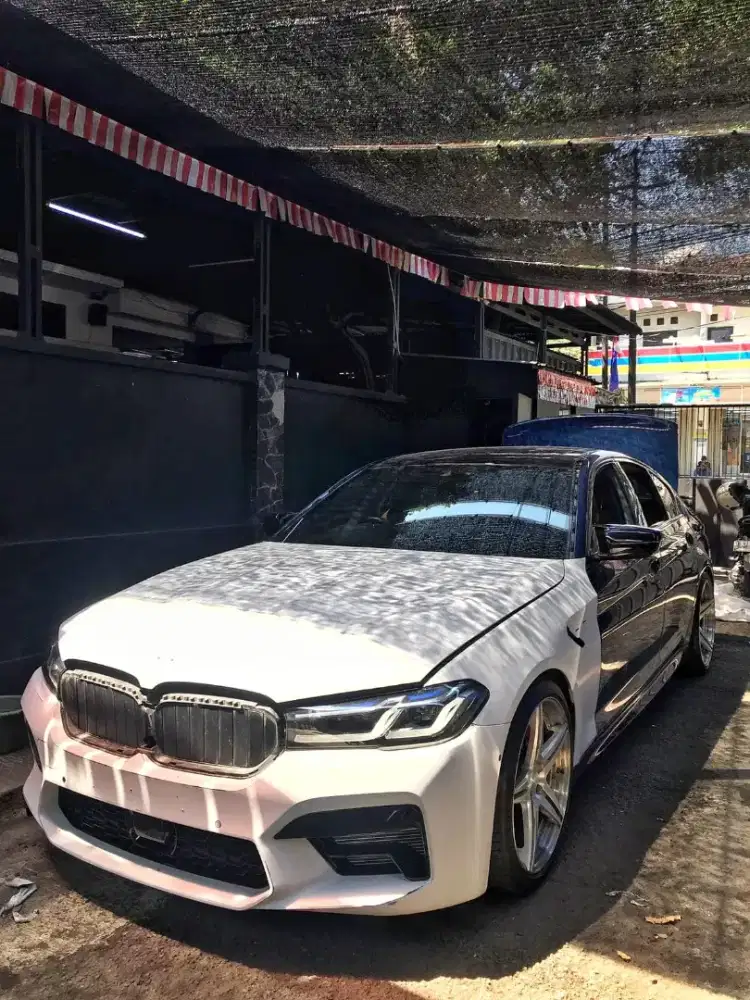 Jasa wrapping sticker mobil/motor