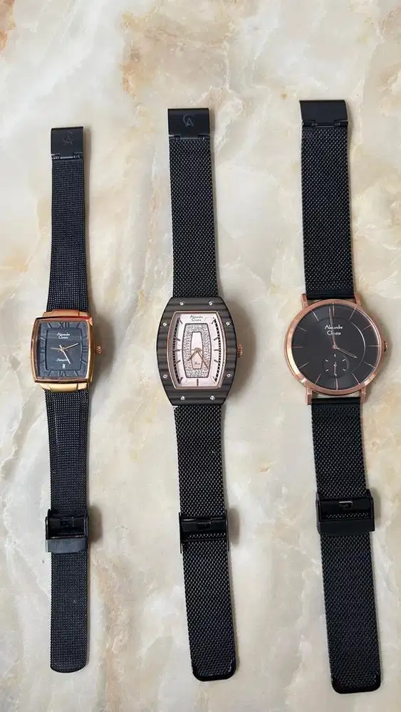 Dijual jam tangan merk AC dan merk gucci