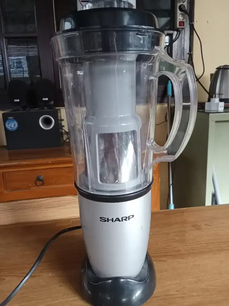 PRELOVED Blender Sharp Blaster SB-TW101P, COD Cijantung Dsk