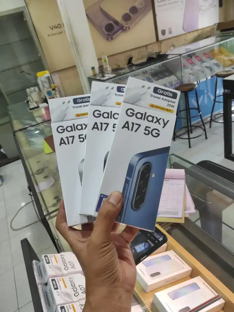 Berminat silahkan WA Samsung Galaxy A17 5G 8/256 Garansi resmi 1thn