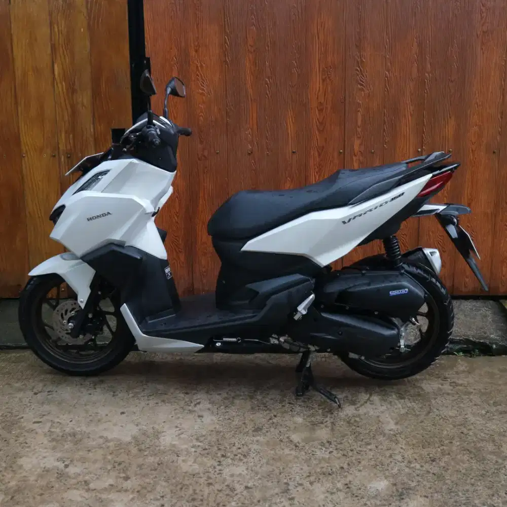 VARIO 160 CBS TAHUN 2024 CASH TERMURAH CREDIT DP RINGAN PROSES MUDAH