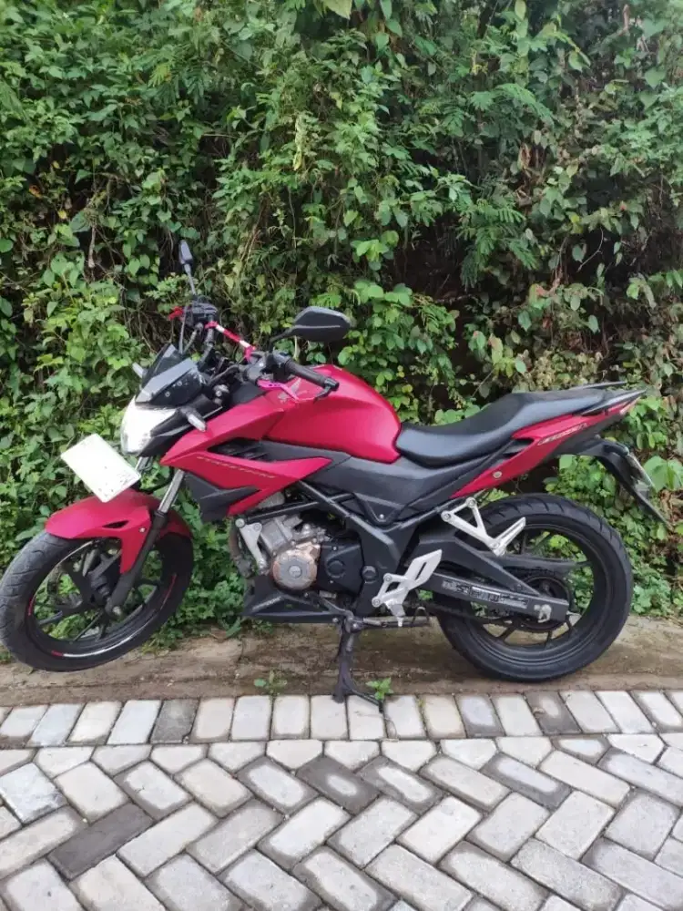 Di jual Honda CB 150R