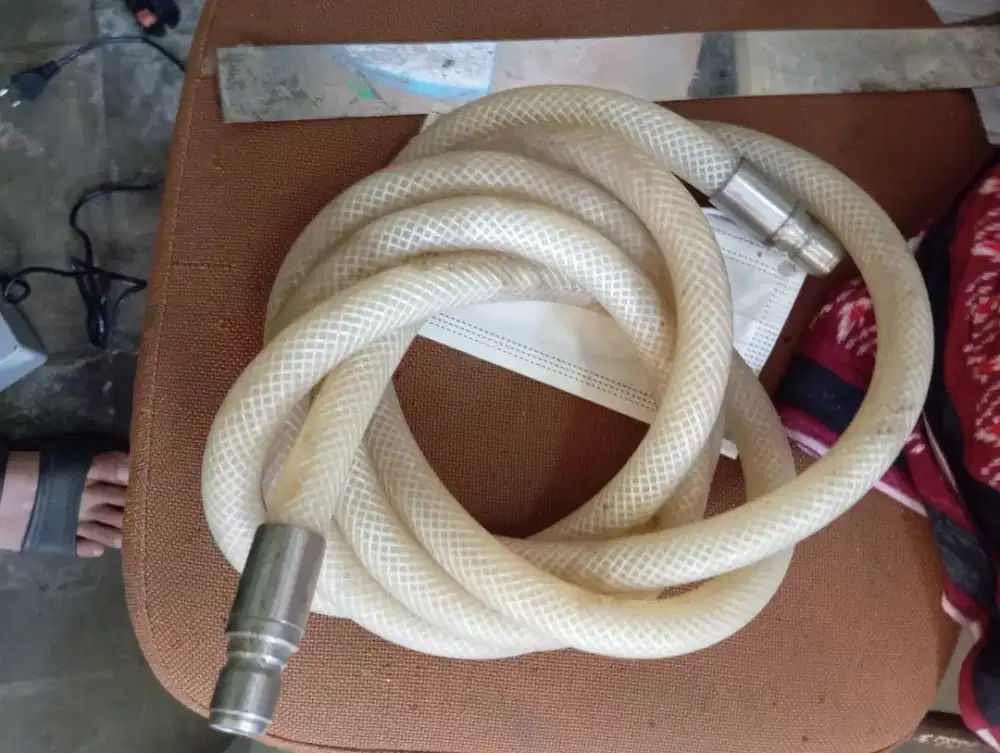 Selang berbagai macam model slang