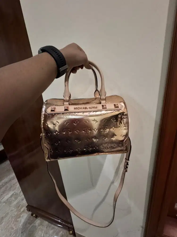 New with tag MK gold