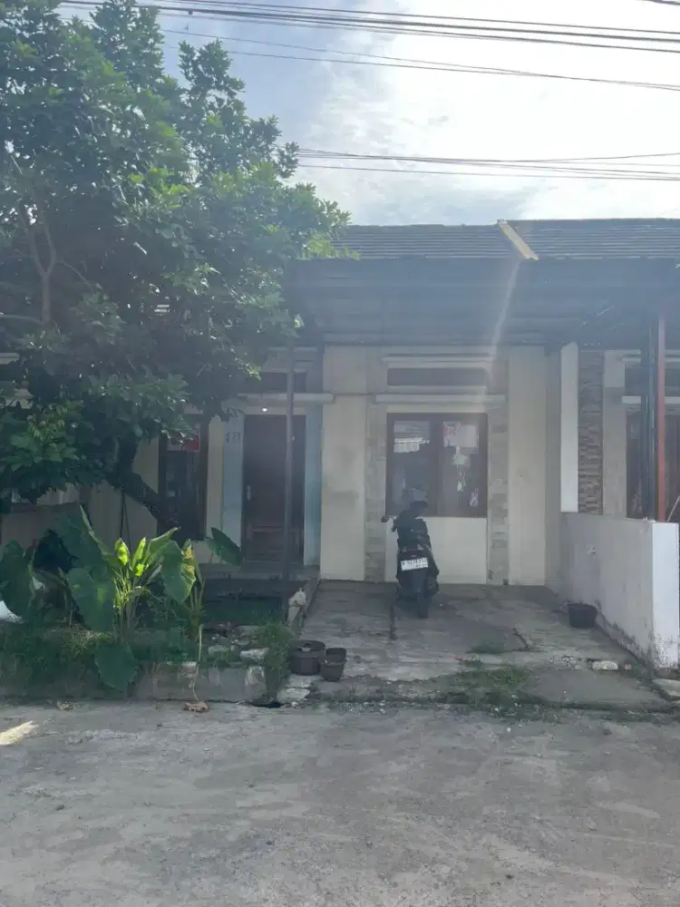 Nego Sampai Deal, Di Jual Rumah Siap Huni Taman Sawangan Depok