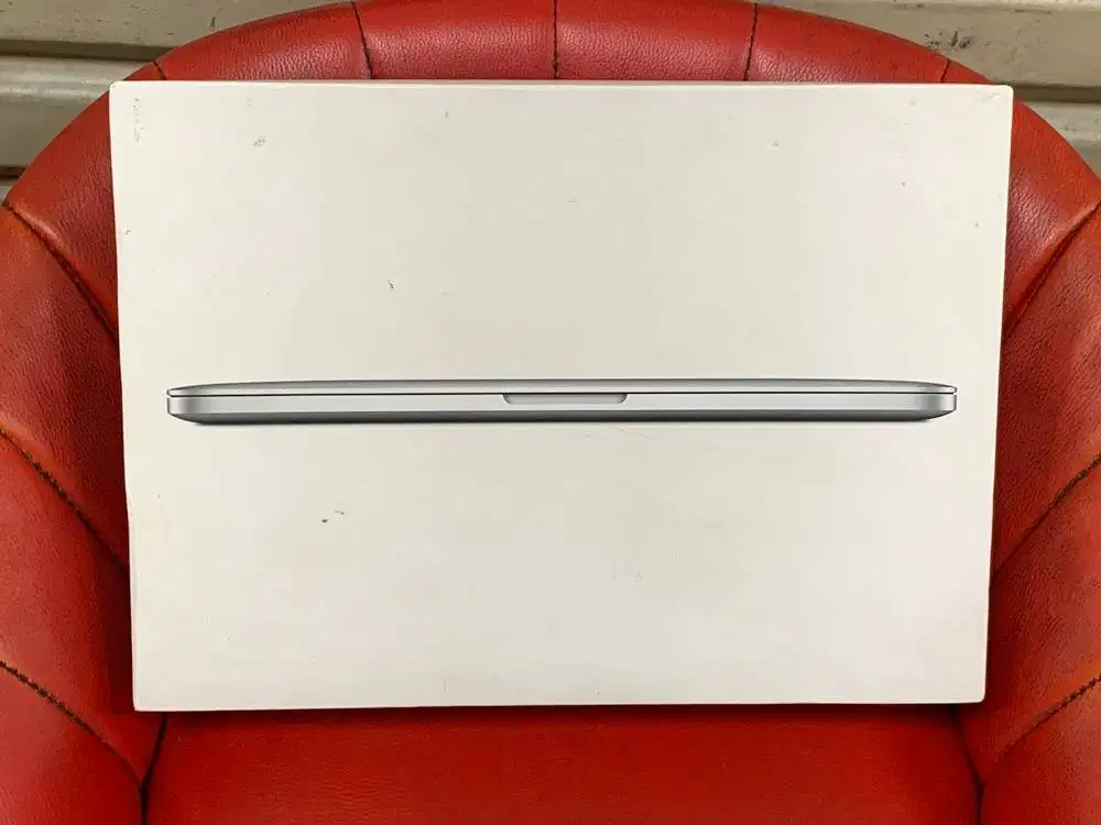 MacBook Pro 13 inch Early 2015 Retina i5 8/256gb Fullset Original