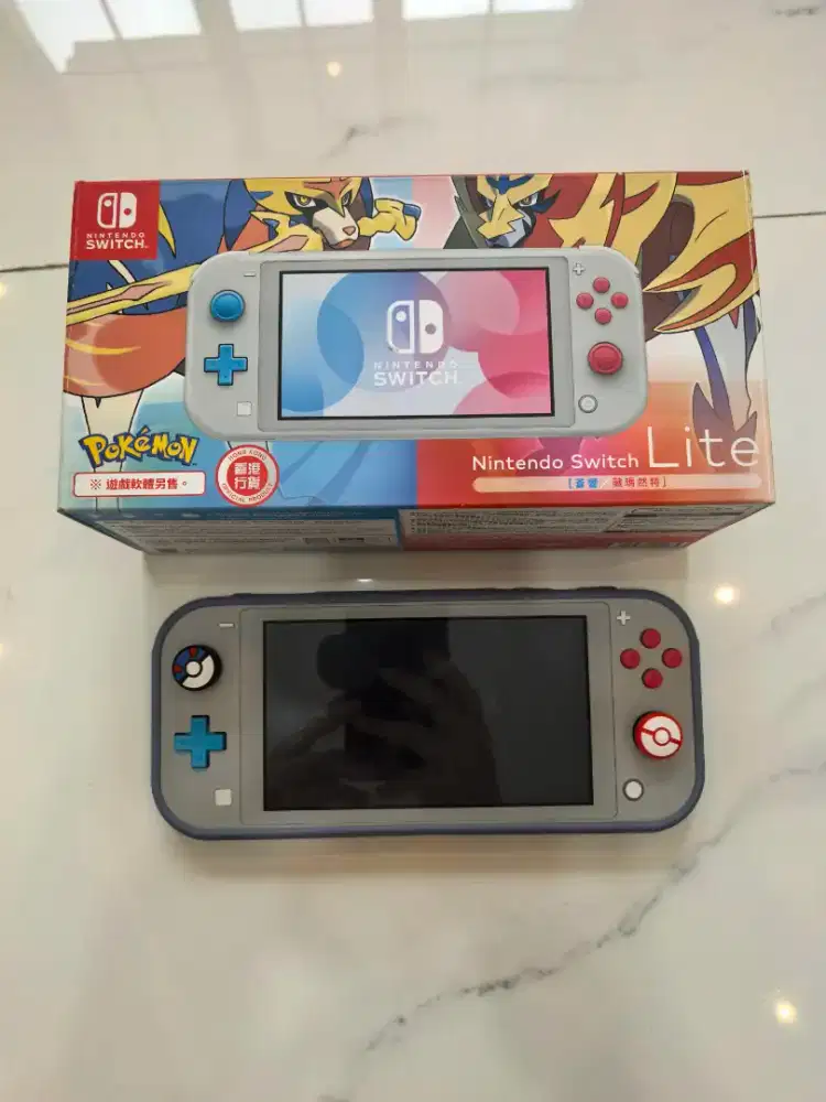 Nintendo Switch Lite Pokemon Grey Edition