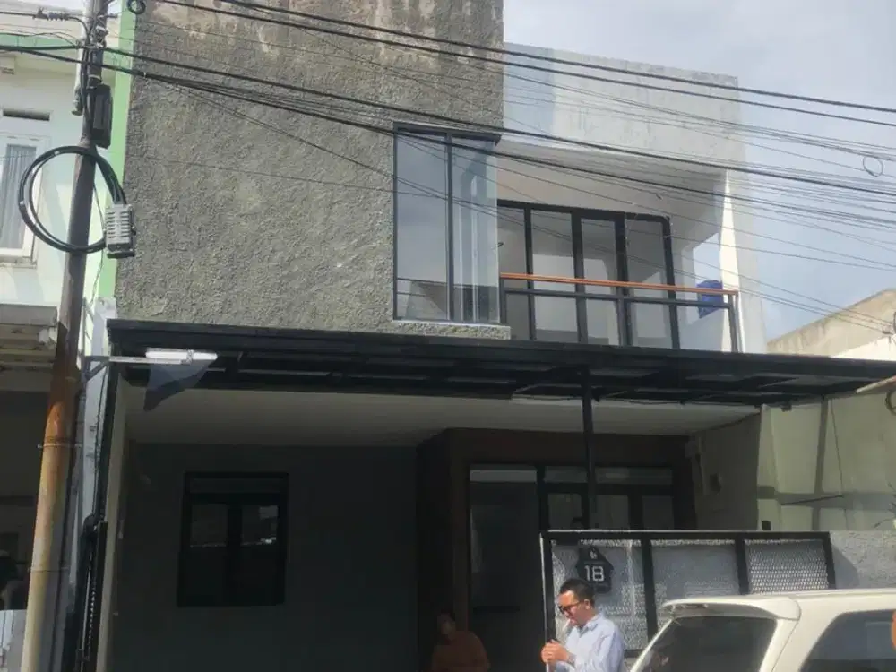 Dijual Rumah Baru di renov (2024) 2 lantai komplek di Antapani