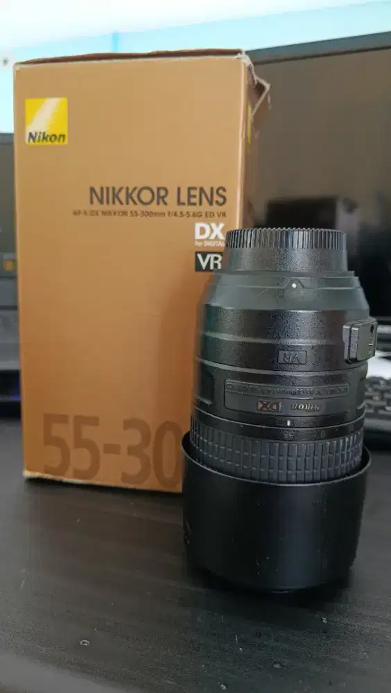 Lensa Nikon Tele AF-S 55-300mm F/4.5-5.6G ED VR