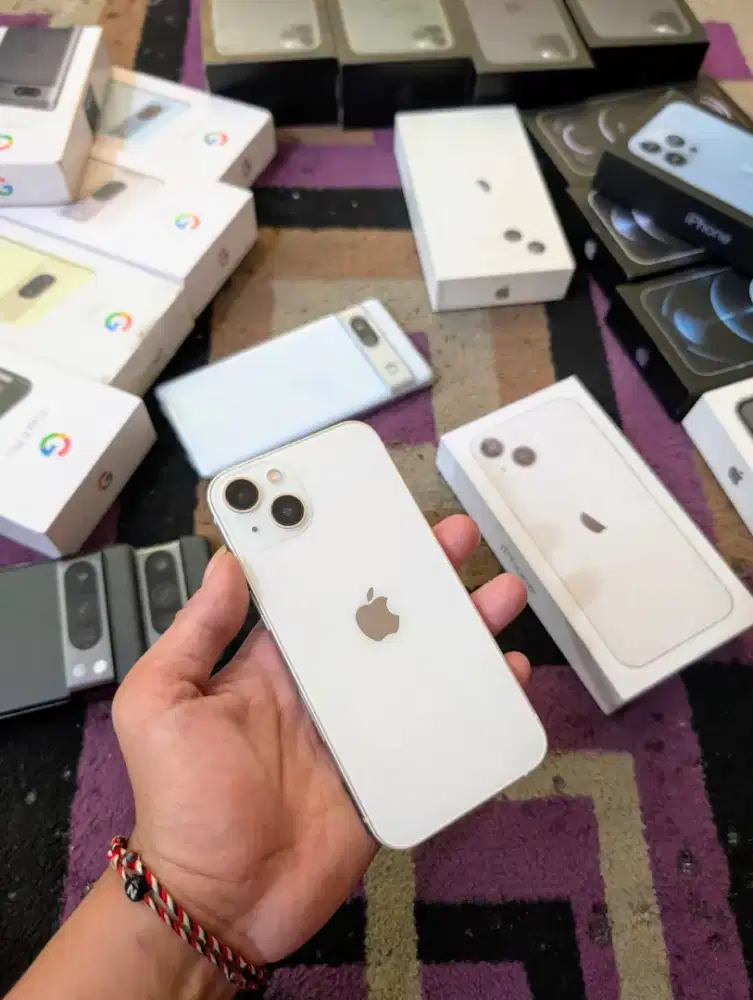 iPhone 13 128Gb iBox Gar On Sept bh 100%