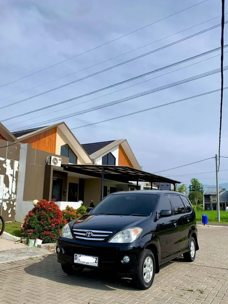 KM79RB- Toyota Avanza G 1.3 Manual 2006 MT hitam NO PR 2007/2008/2009