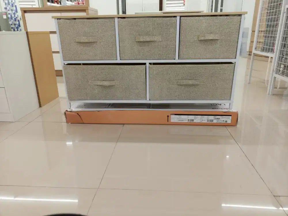 Rubina storage dreser with 5 drawers