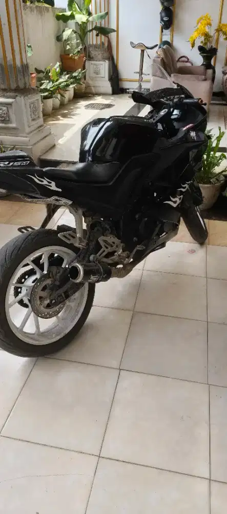 R15 v3 lengkap tawar aja