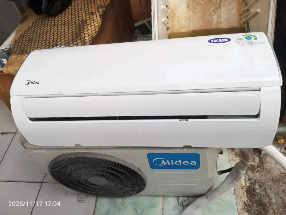 AC midea 1/2 pk