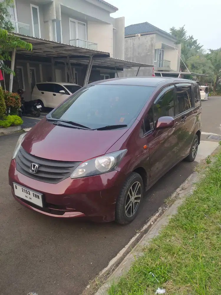 Freed GB3 1.5 S AT(CKD)