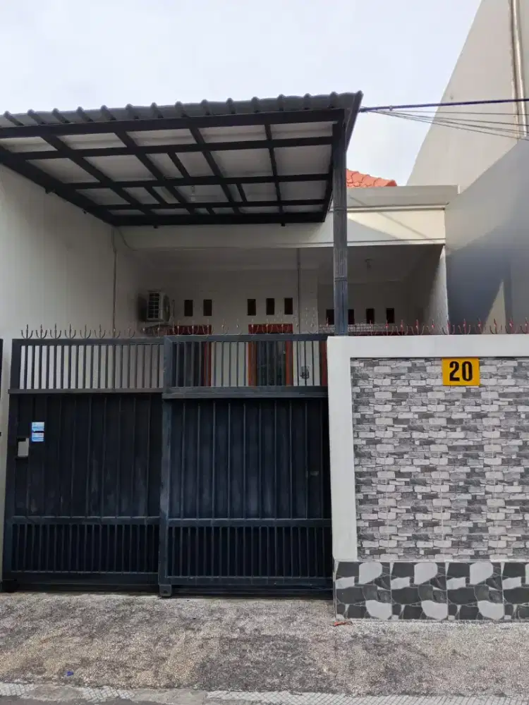 Rumah jalan Dahlia no 20 Gomong mataram