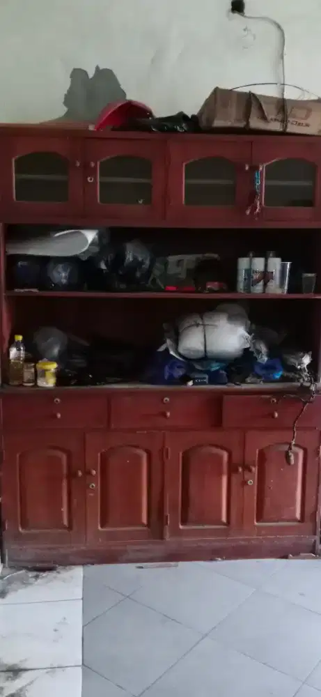 Lemari Buku / Bufet Jati