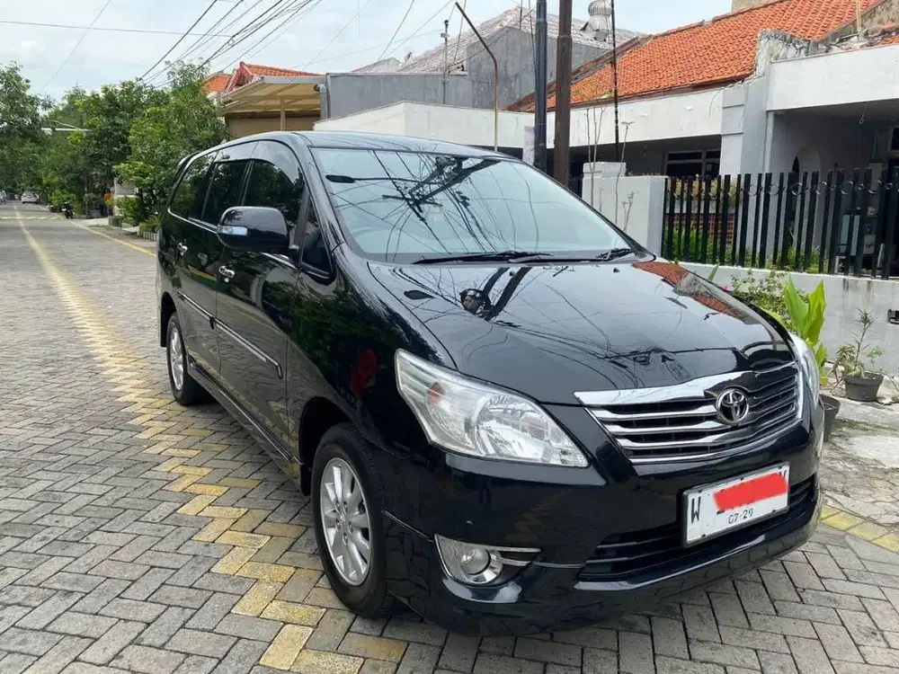 Innova 2.0 V Luxury 2013, ISTIMEWA