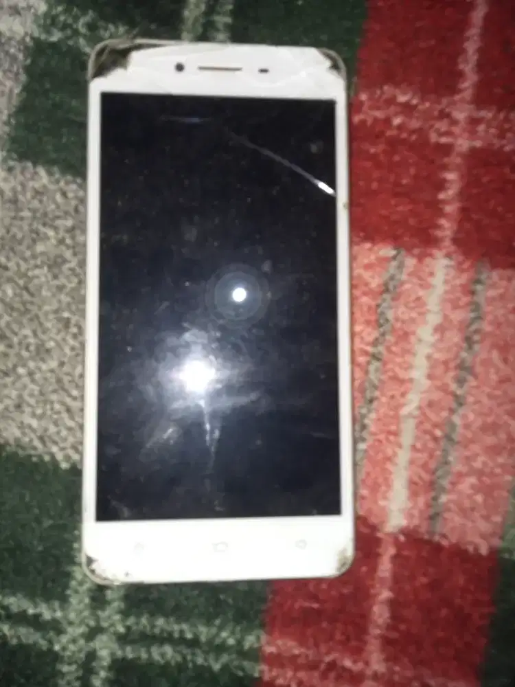 Yg butuh aja dan yg tau hp