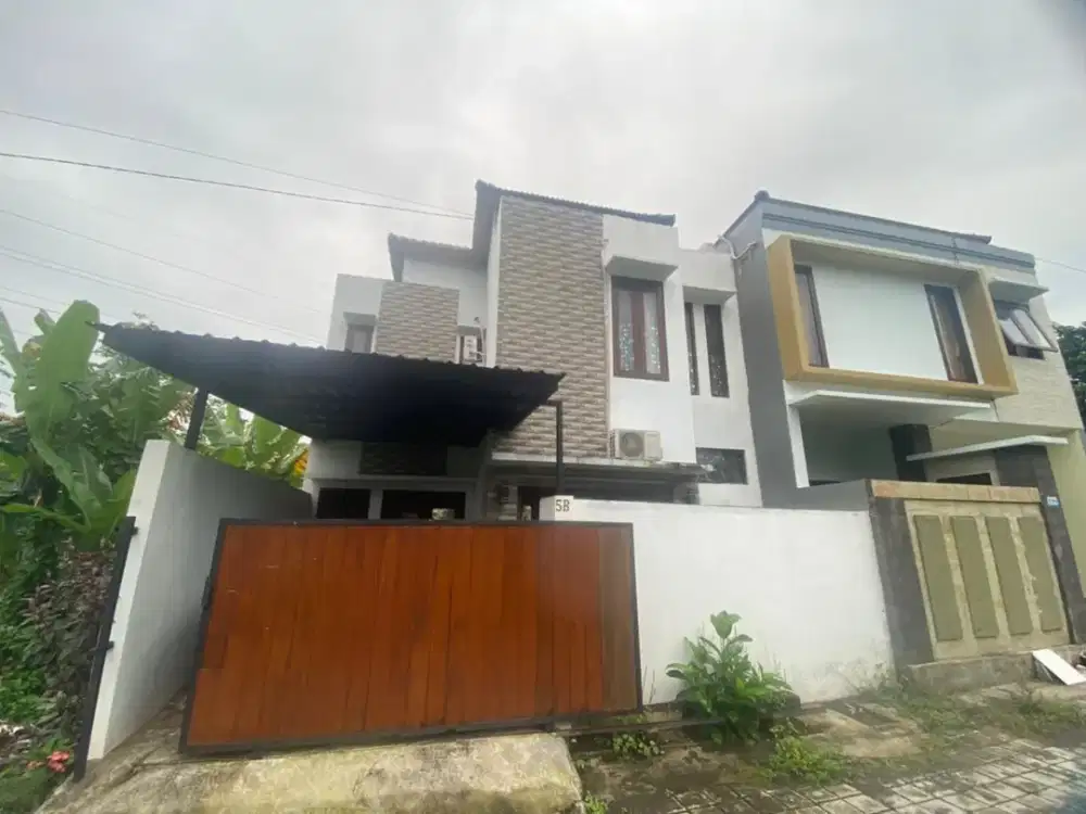 Kesempatan Langka! Rumah Siap Huni Harga Terbaik Area Strategis